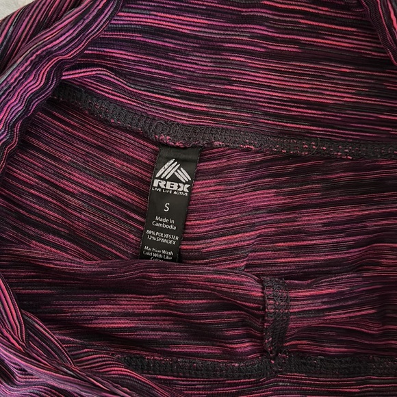 Reebok purple striped leggings - Picture 3 of 3